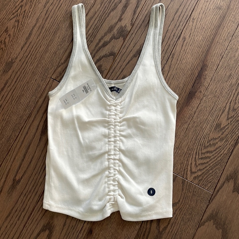 White crop tank top